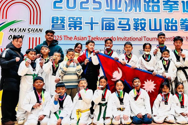 नेपाललाई चार स्वर्ण